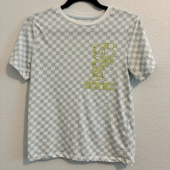 Bundle of 3 T-shirts Gap, Cat & Jack and Sonic The Hedgehog. Size Kids L… - Picture 11 of 15